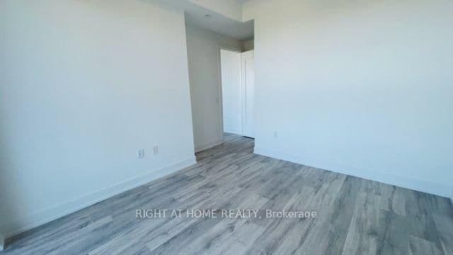20 Inn On The Park Drive, Unit 1531 thumbnail 14