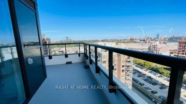 20 Inn On The Park Drive, Unit 1531 thumbnail 25