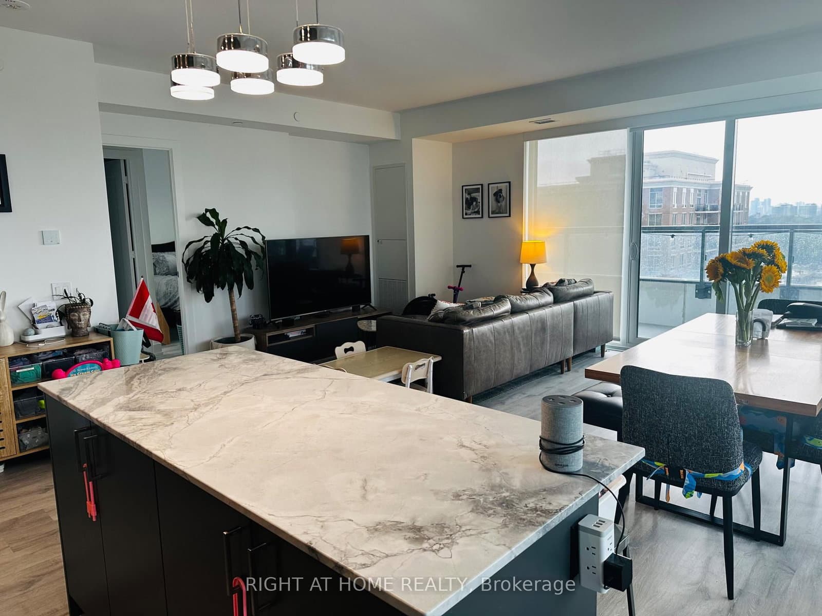 20 Inn On The Park Drive, Unit 1531 thumbnail 4