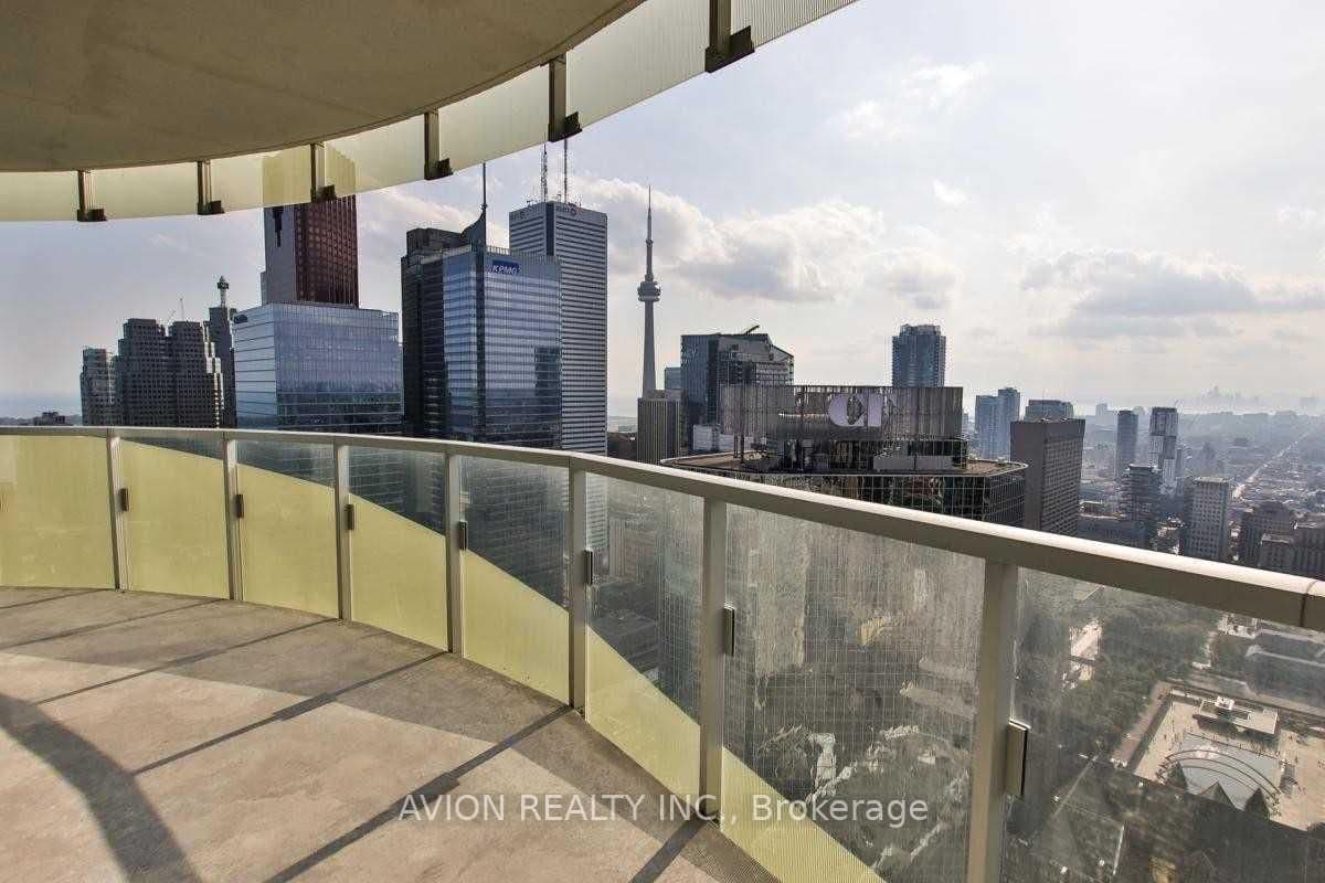 197 Yonge Street, Unit 4509 thumbnail 12