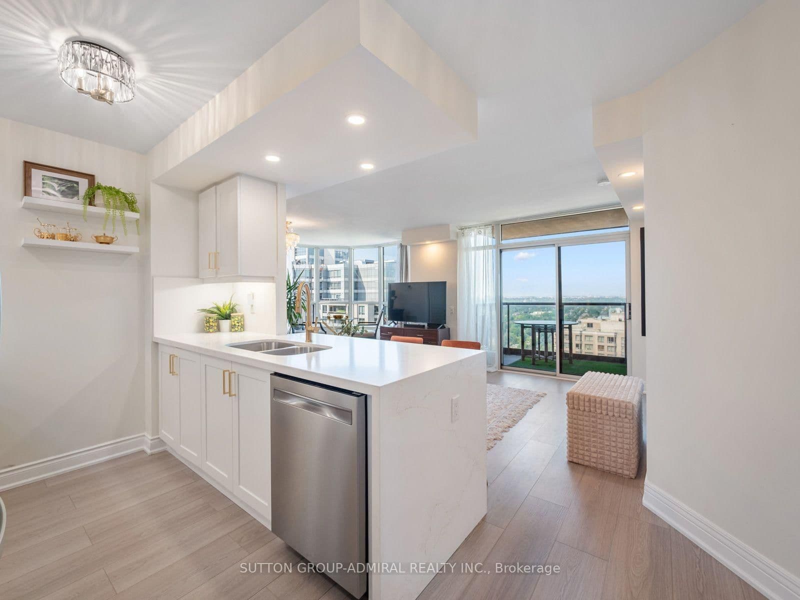10 Northtown Way, Unit 2605 - Image 1