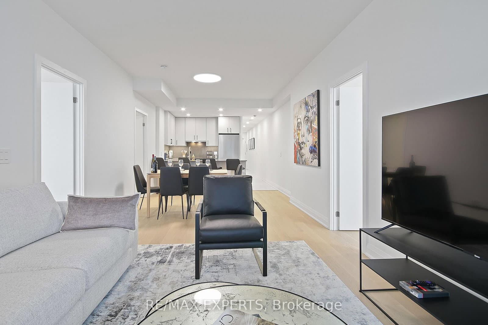 208 Queens Quay W, Unit 2011 thumbnail 16