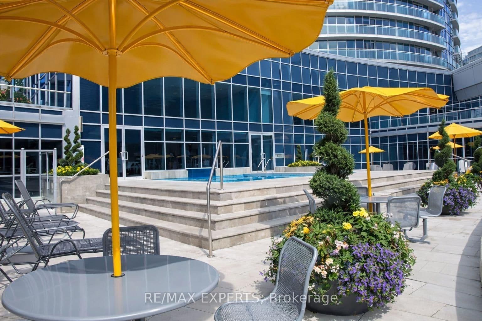 208 Queens Quay W, Unit 2011 thumbnail 43
