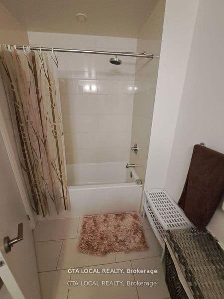 34 Tubman Avenue, Unit 406 thumbnail 11