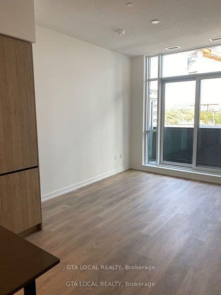 34 Tubman Avenue, Unit 406 thumbnail 14