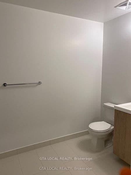 34 Tubman Avenue, Unit 406 thumbnail 18
