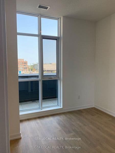 34 Tubman Avenue, Unit 406 thumbnail 19