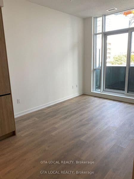 34 Tubman Avenue, Unit 406 thumbnail 5