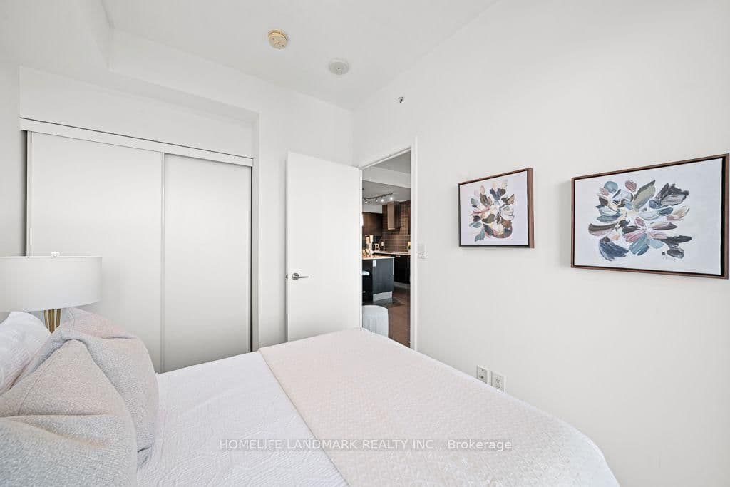 9 Bogert Avenue, Unit 3706 thumbnail 29