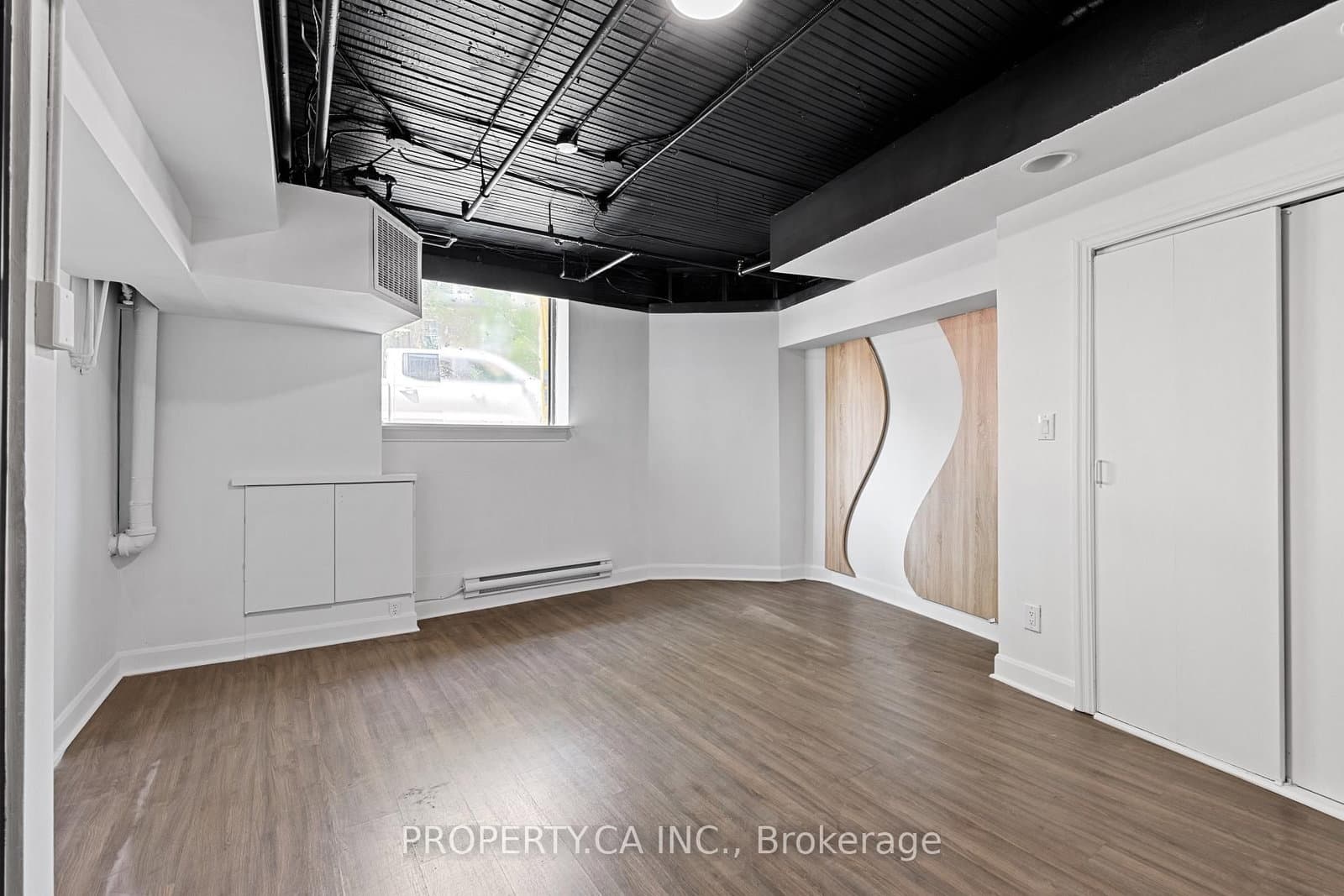 326 Davenport Road, Unit 101 thumbnail 10