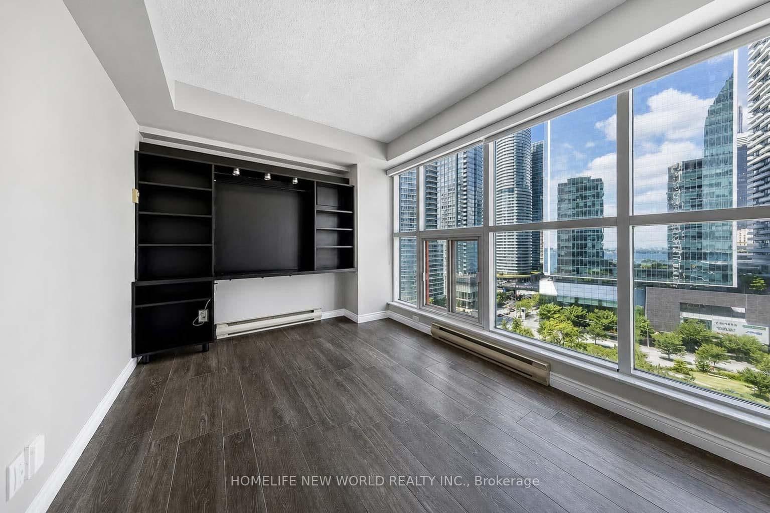 77 Harbour Square, Unit 1602 thumbnail 13