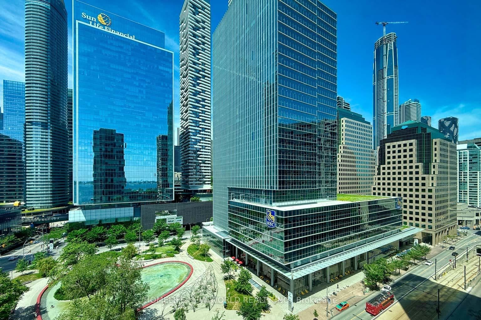 77 Harbour Square, Unit 1602 thumbnail 25