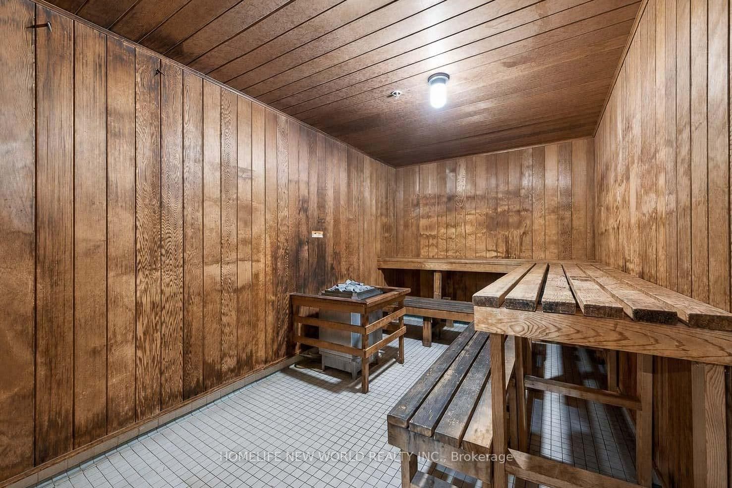 77 Harbour Square, Unit 1602 thumbnail 31