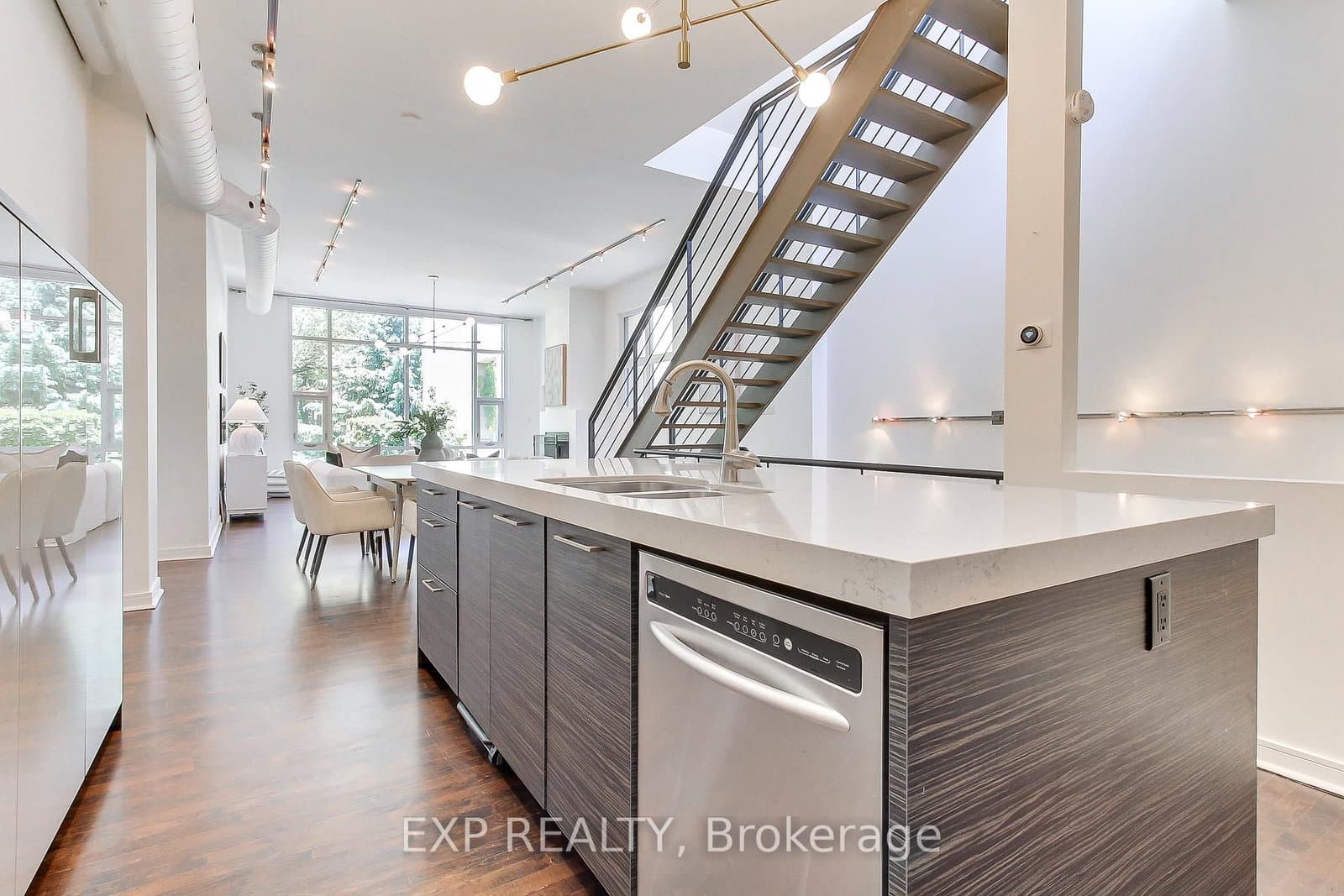 306 Sackville Street, Unit 4 thumbnail 30