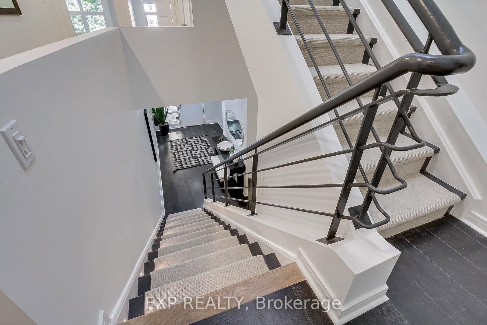 306 Sackville Street, Unit 4 thumbnail 8