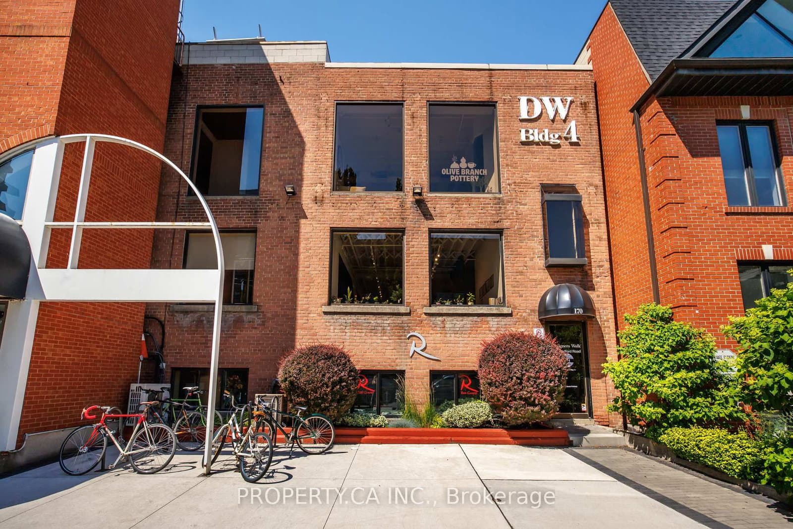 170 Bedford Road, Unit 302 thumbnail 12