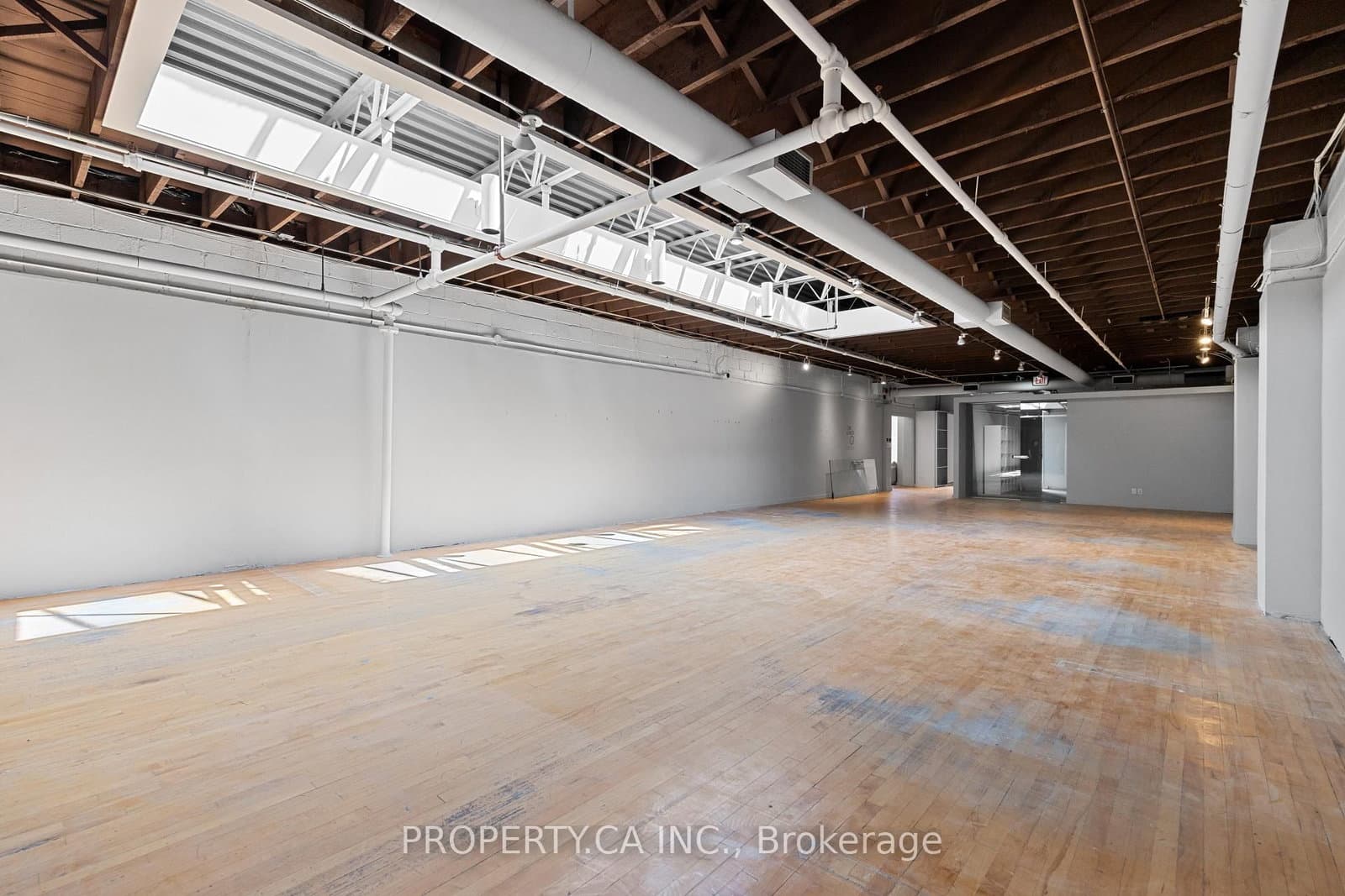 170 Bedford Road, Unit 302 thumbnail 3