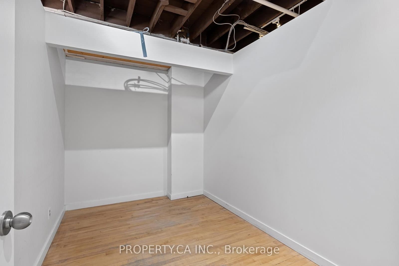 170 Bedford Road, Unit 302 thumbnail 8