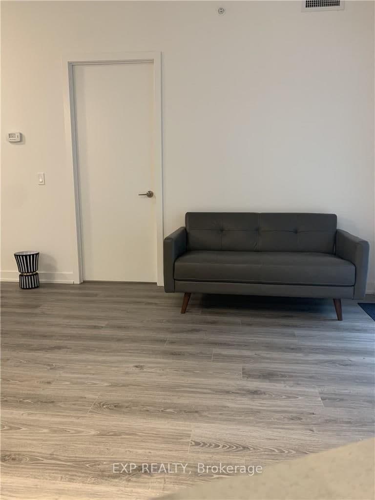 38 Iannuzzi Street, Unit 509 thumbnail 17