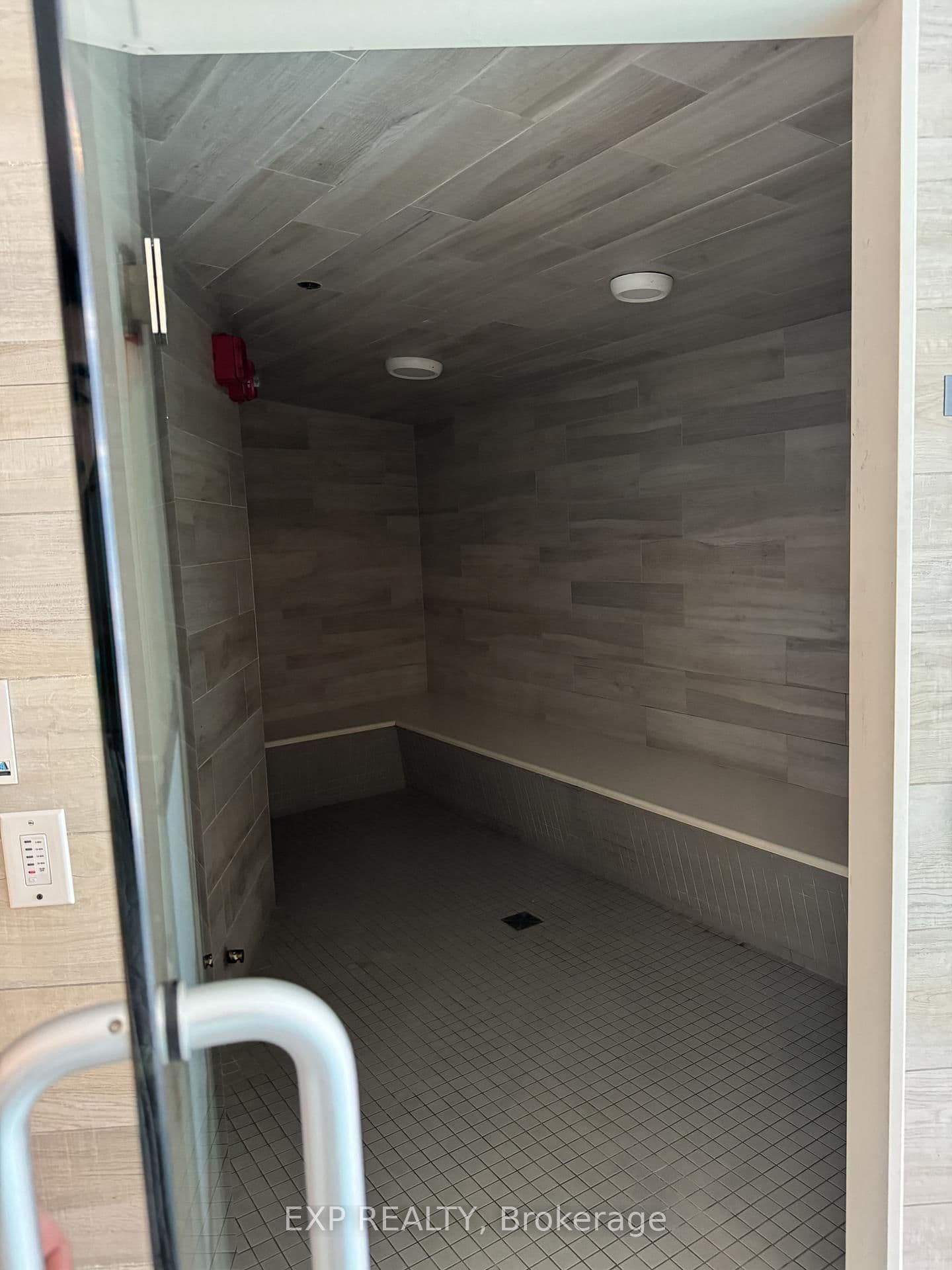 38 Iannuzzi Street, Unit 509 thumbnail 29