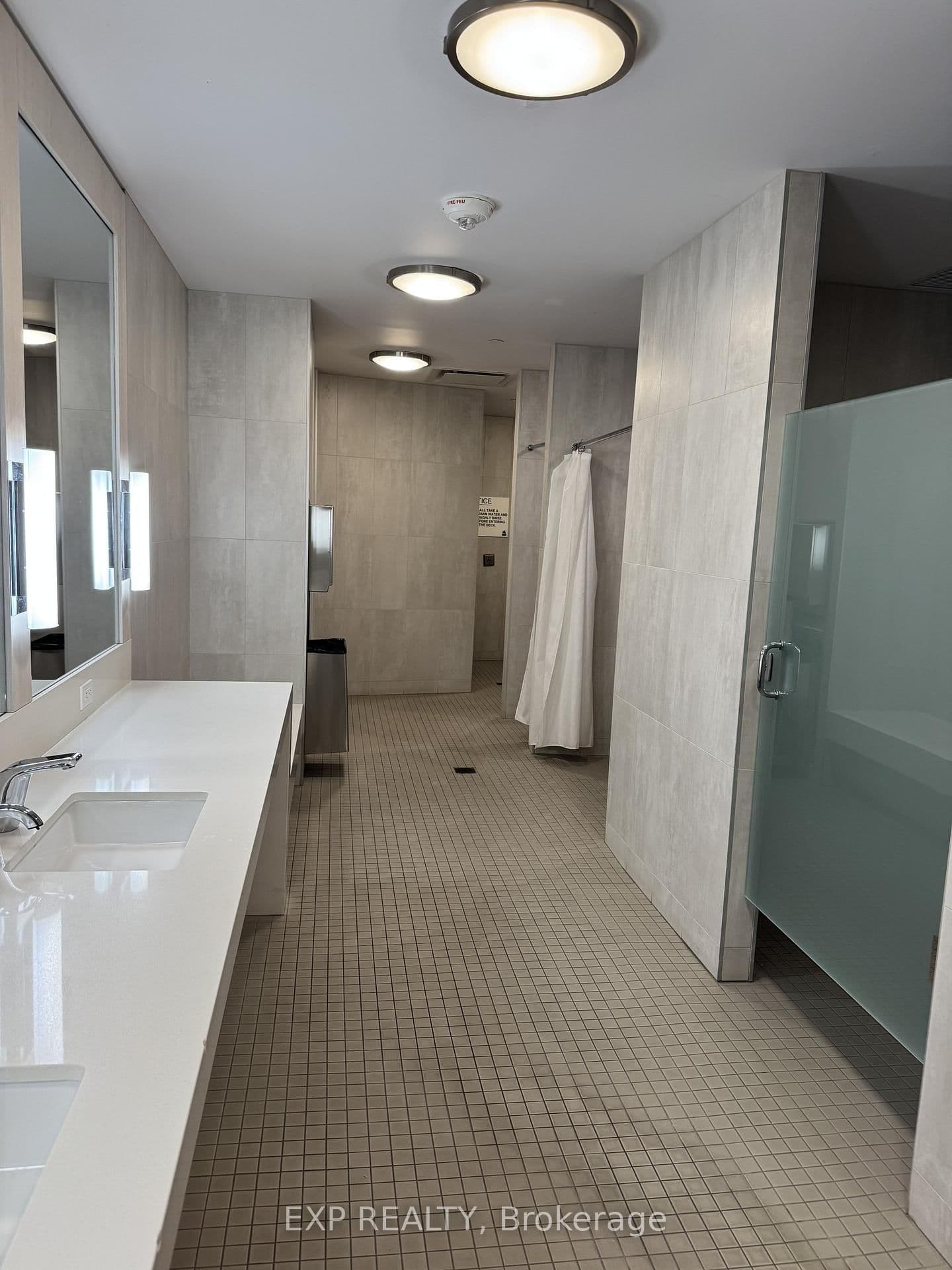 38 Iannuzzi Street, Unit 509 thumbnail 30