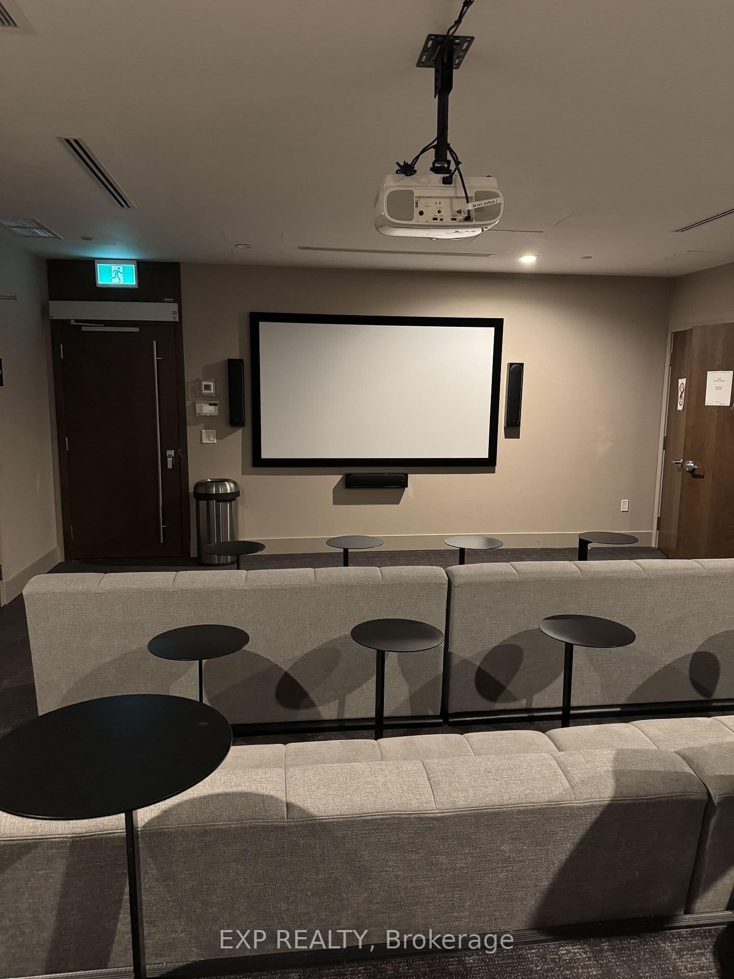 38 Iannuzzi Street, Unit 509 thumbnail 37