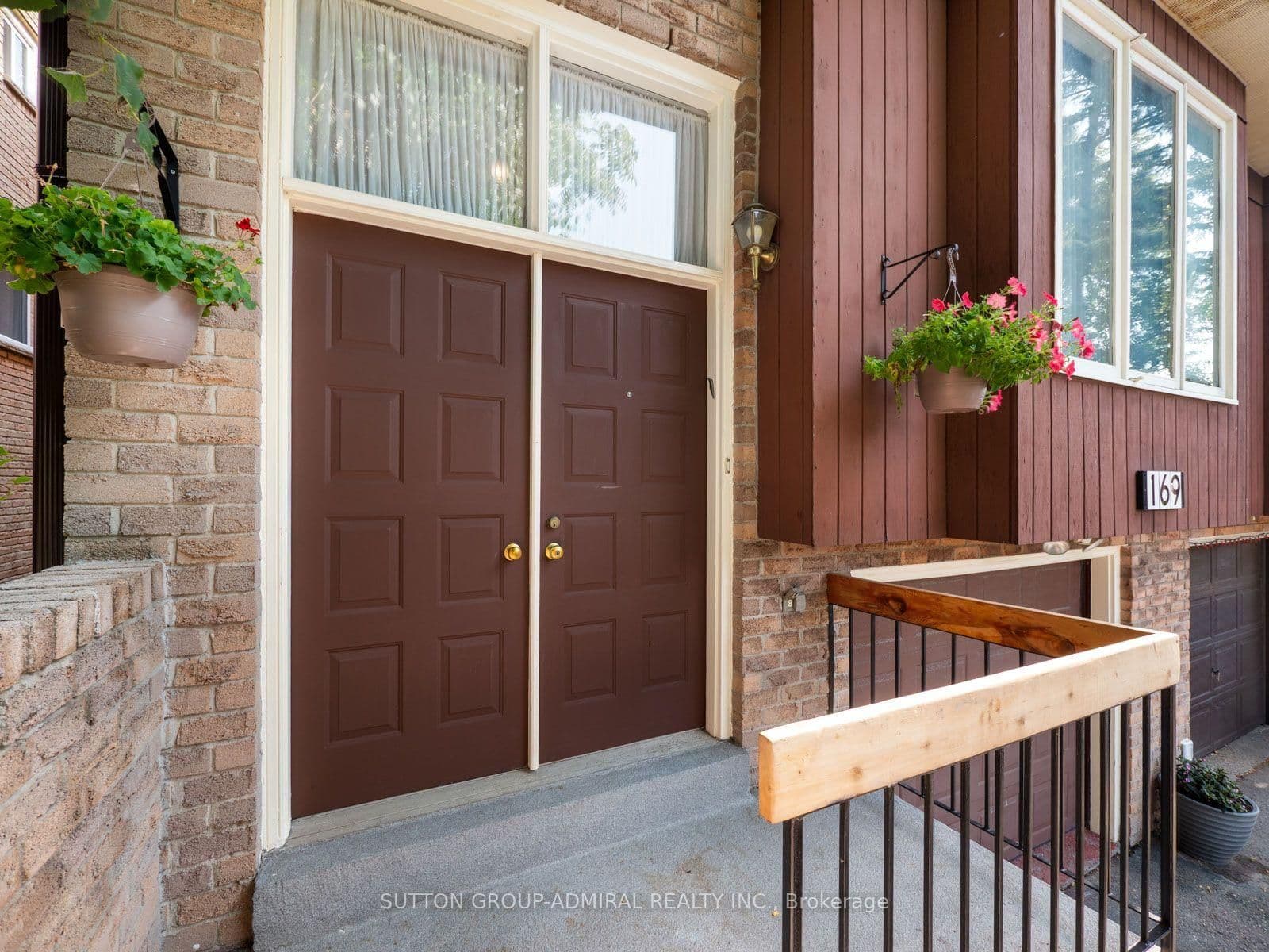 169 Robert Hicks Drive thumbnail 3