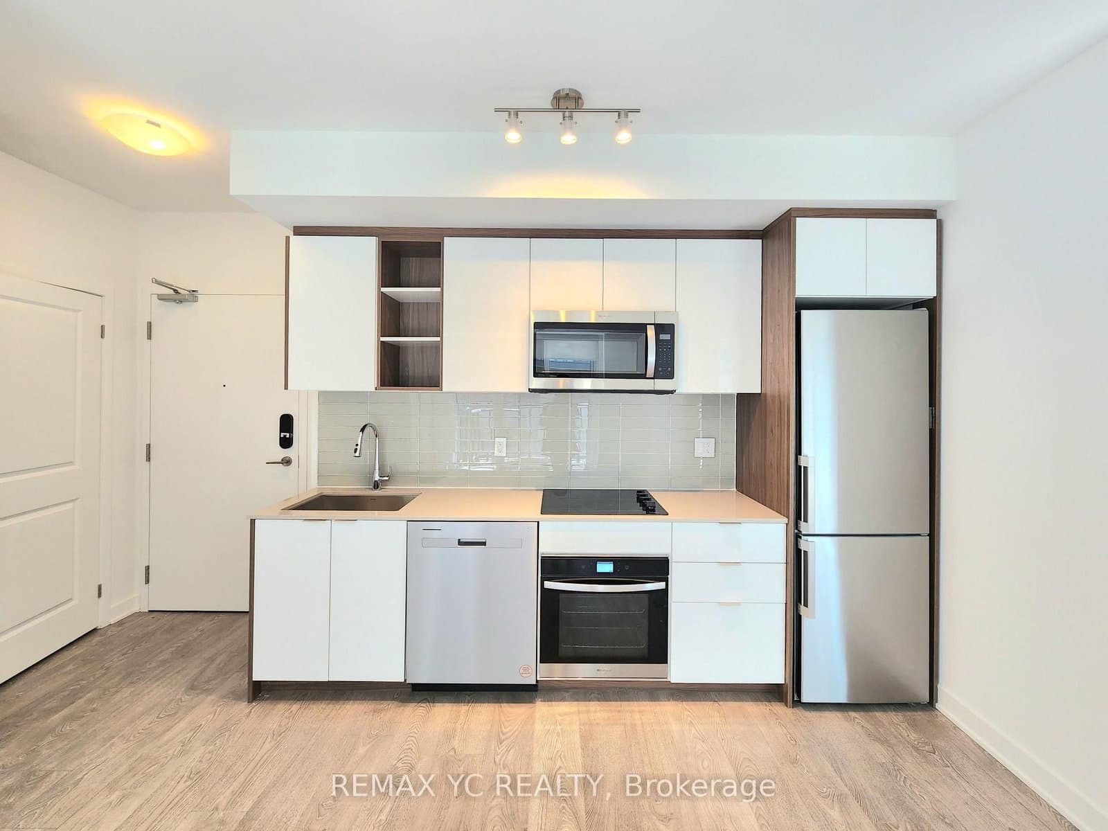 543 Richmond Street, Unit 1212 thumbnail 2