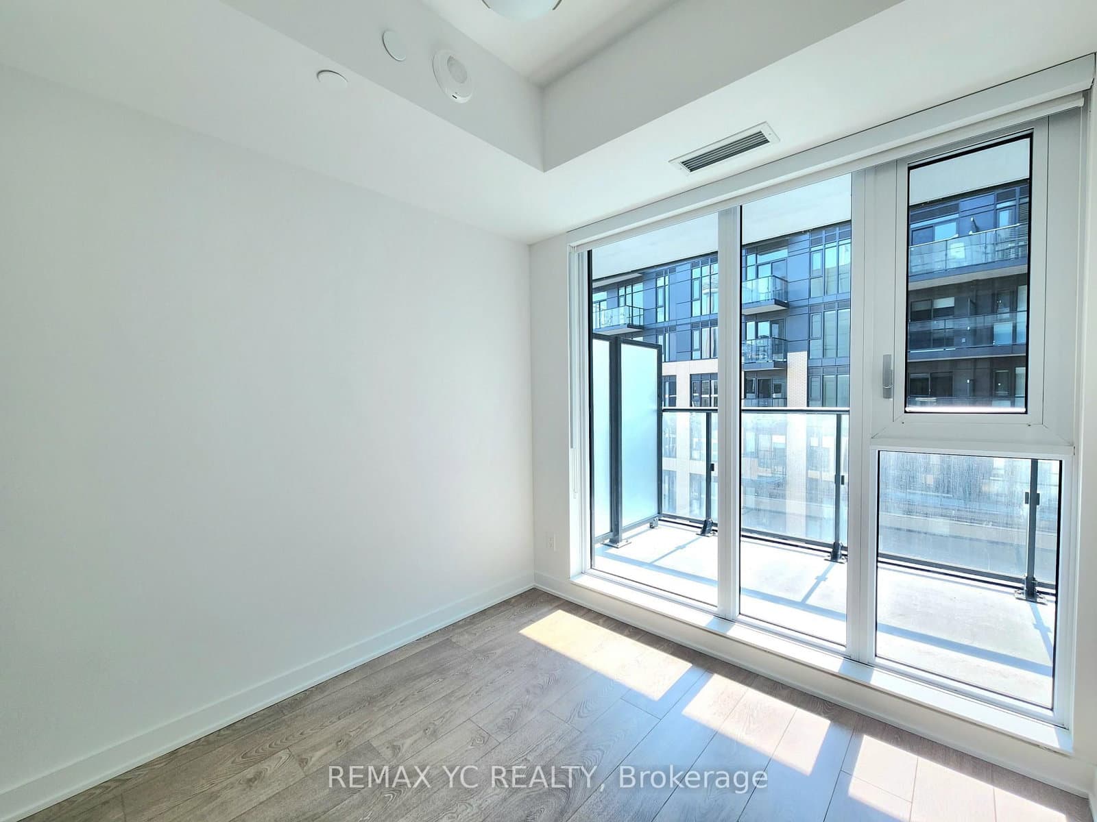 543 Richmond Street, Unit 1212 thumbnail 8