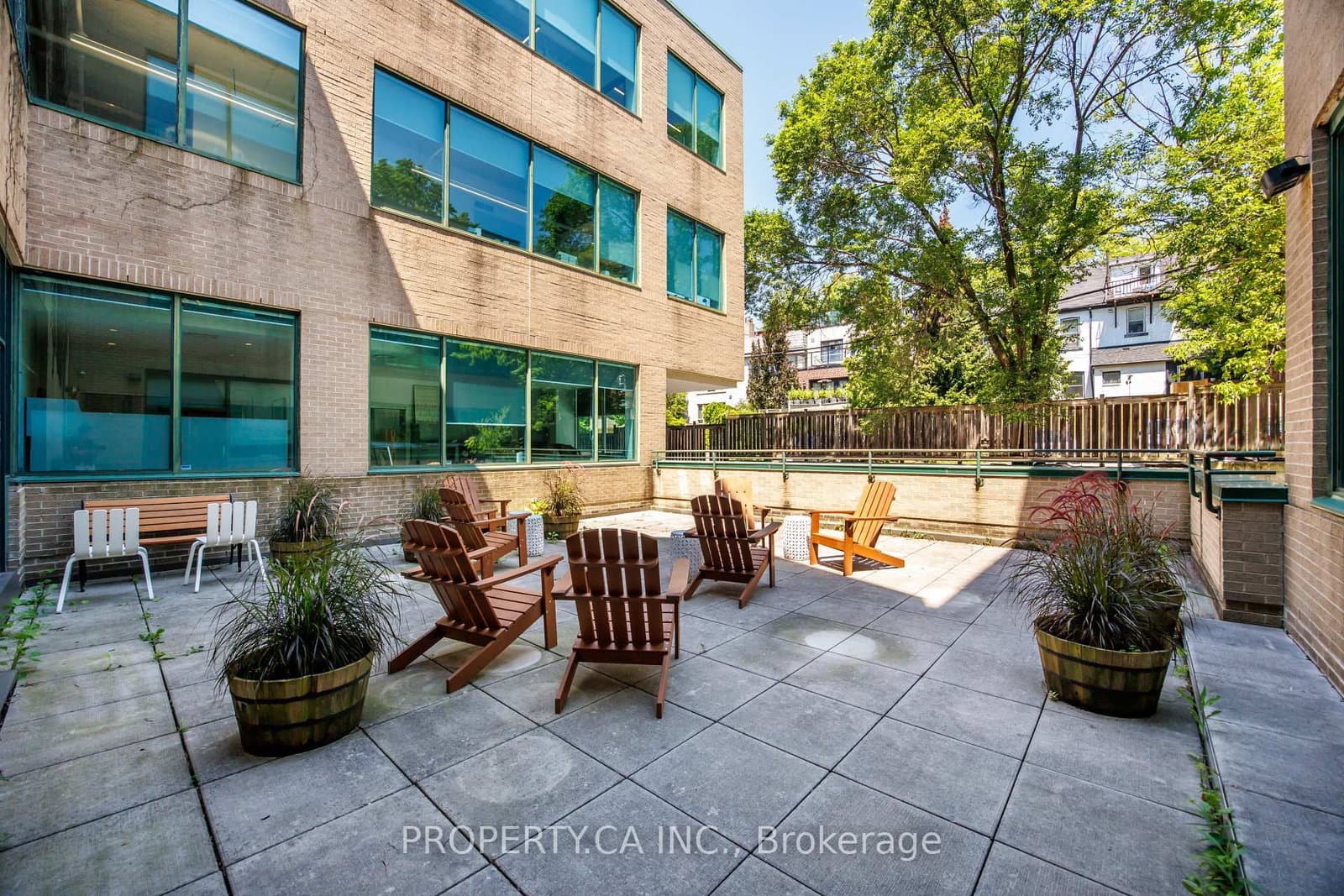 160 Pears Avenue, Unit 300 thumbnail 5