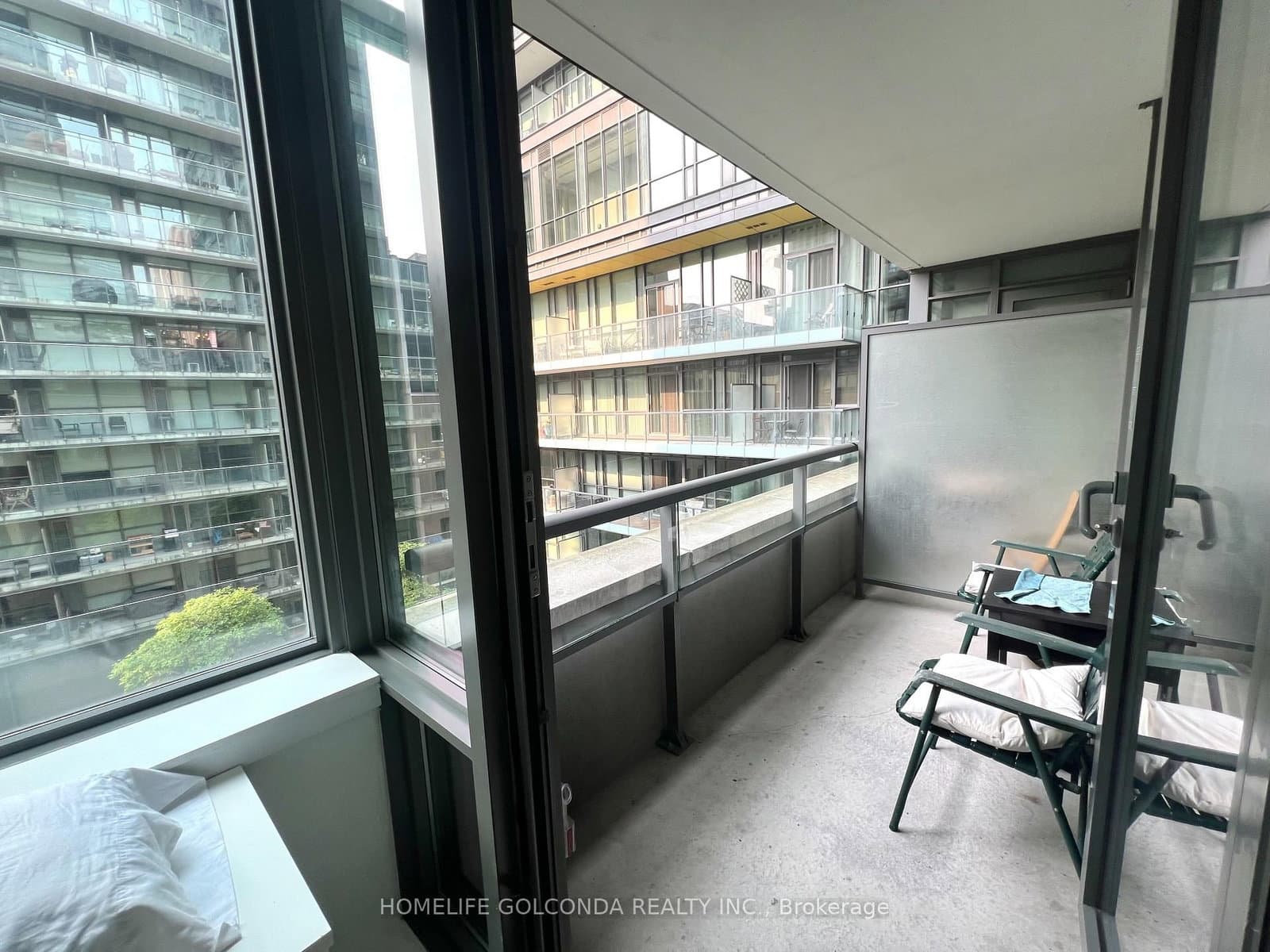 8 Charlotte Street, Unit 511 thumbnail 8