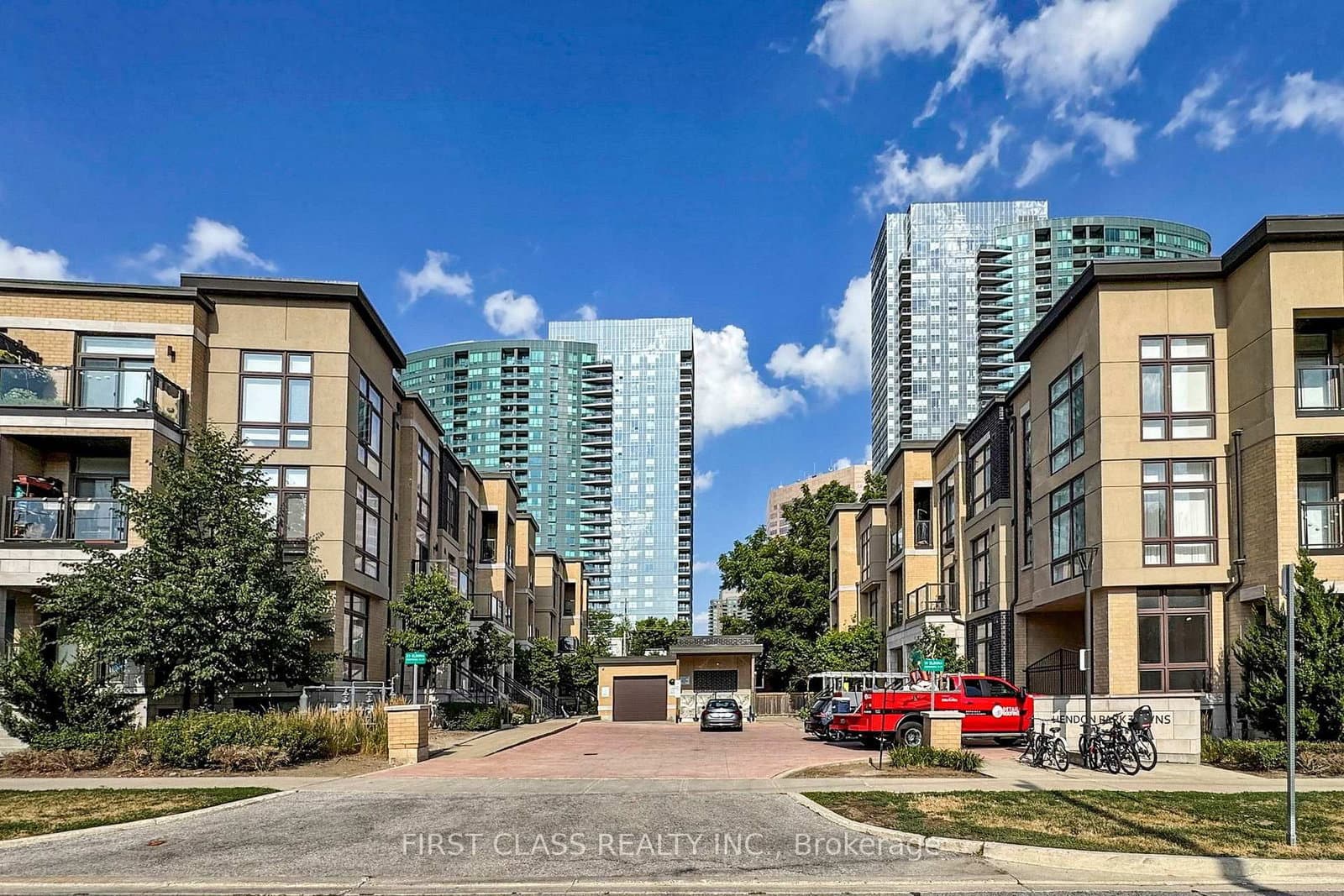 23 Eldora Avenue, Unit 79 thumbnail 3