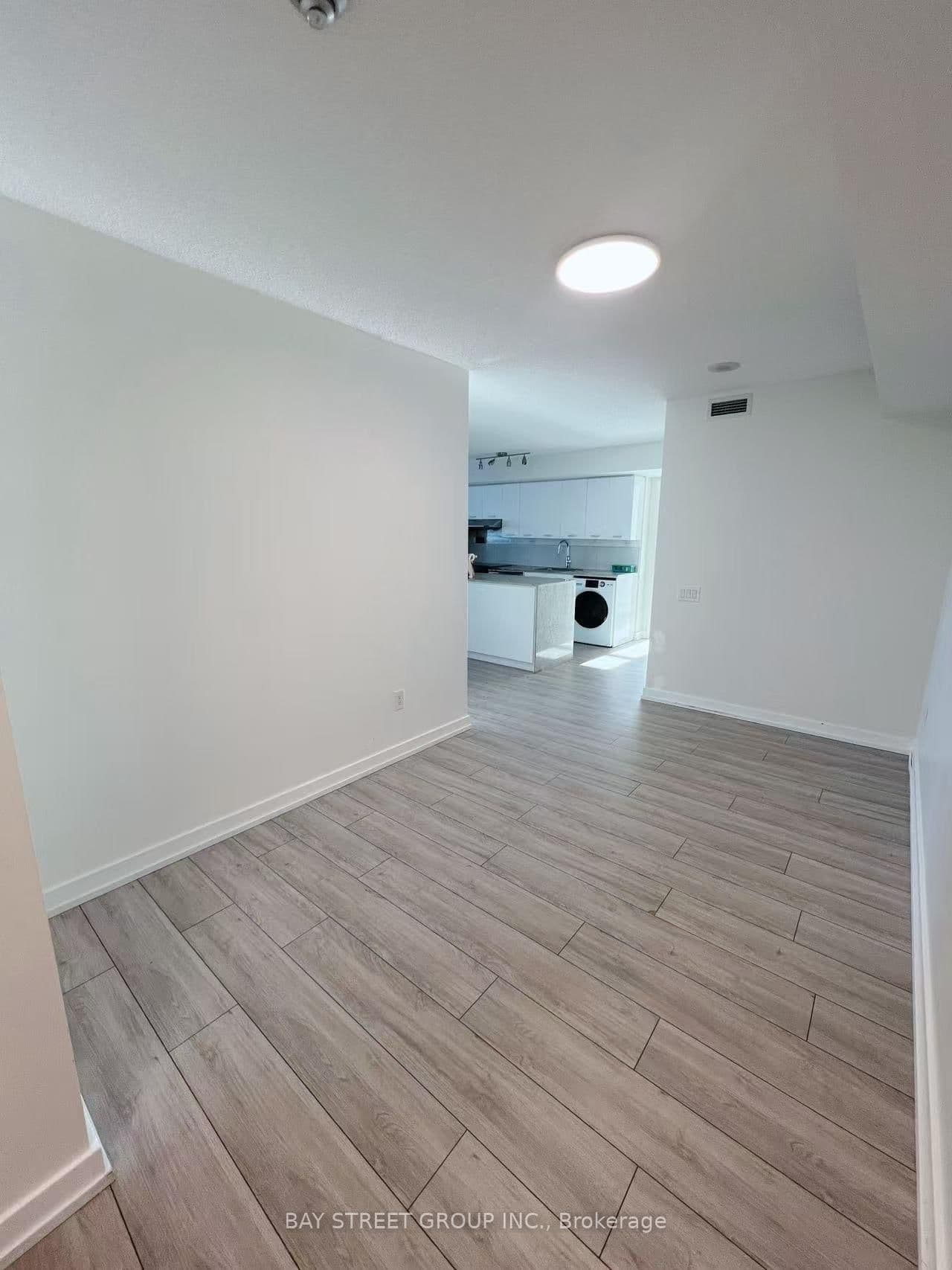 33 Singer Court, Unit 1111 thumbnail 6