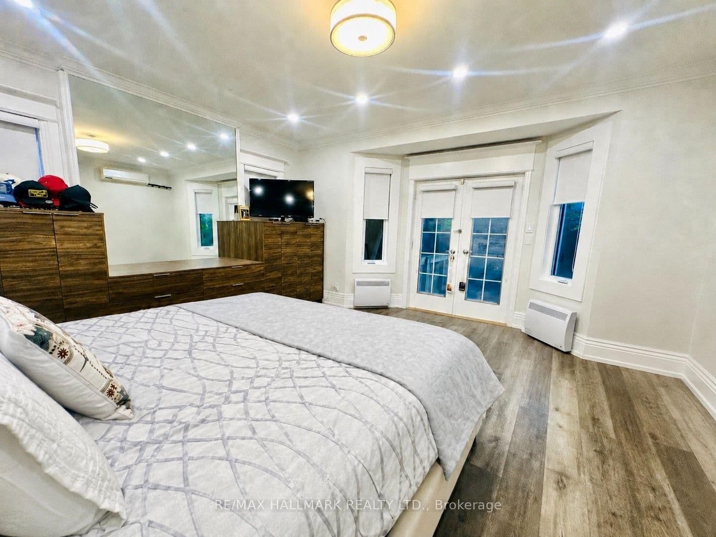 193 Heath Street W, Unit Main thumbnail 15