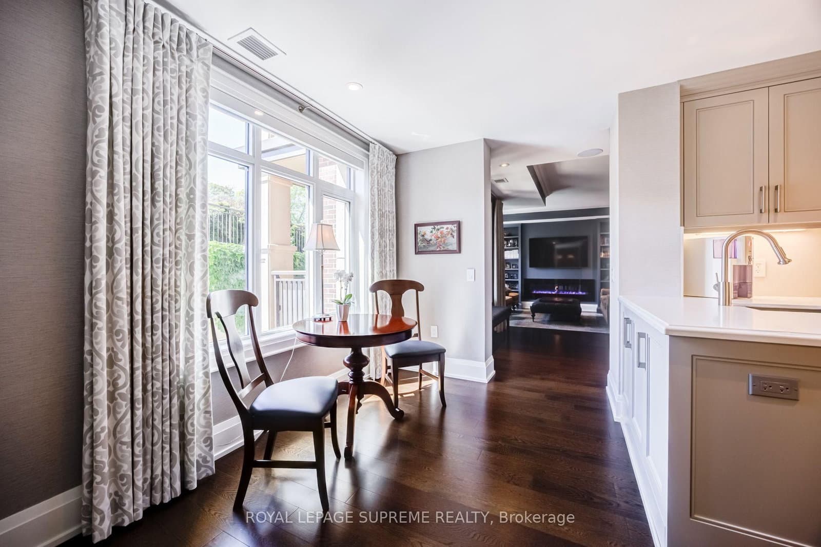 1900 Bayview Avenue, Unit 227 thumbnail 10