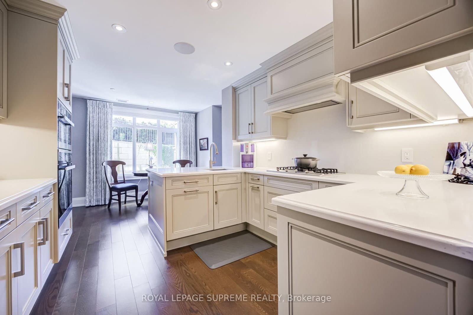 1900 Bayview Avenue, Unit 227 thumbnail 5