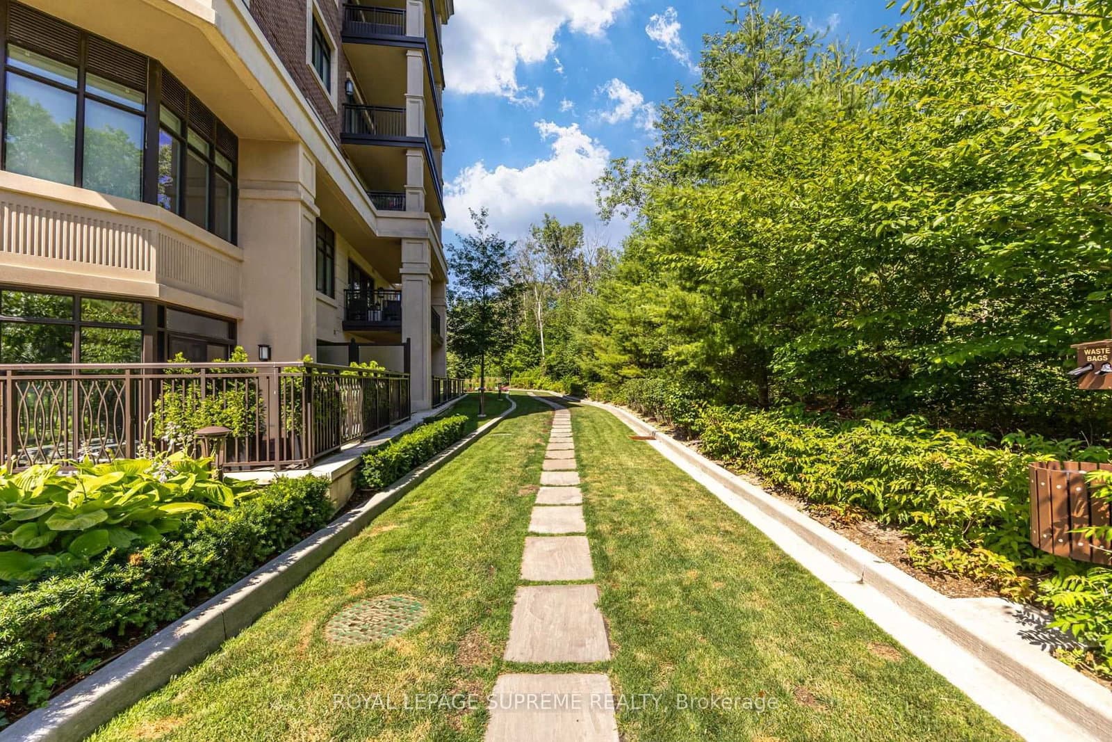 1900 Bayview Avenue, Unit 227 thumbnail 50