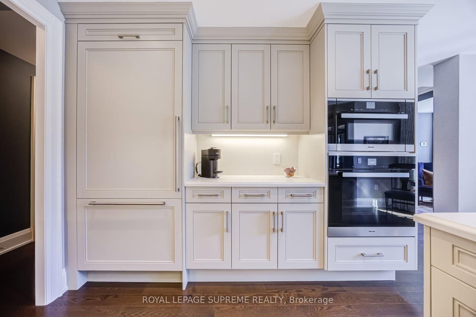 1900 Bayview Avenue, Unit 227 thumbnail 8
