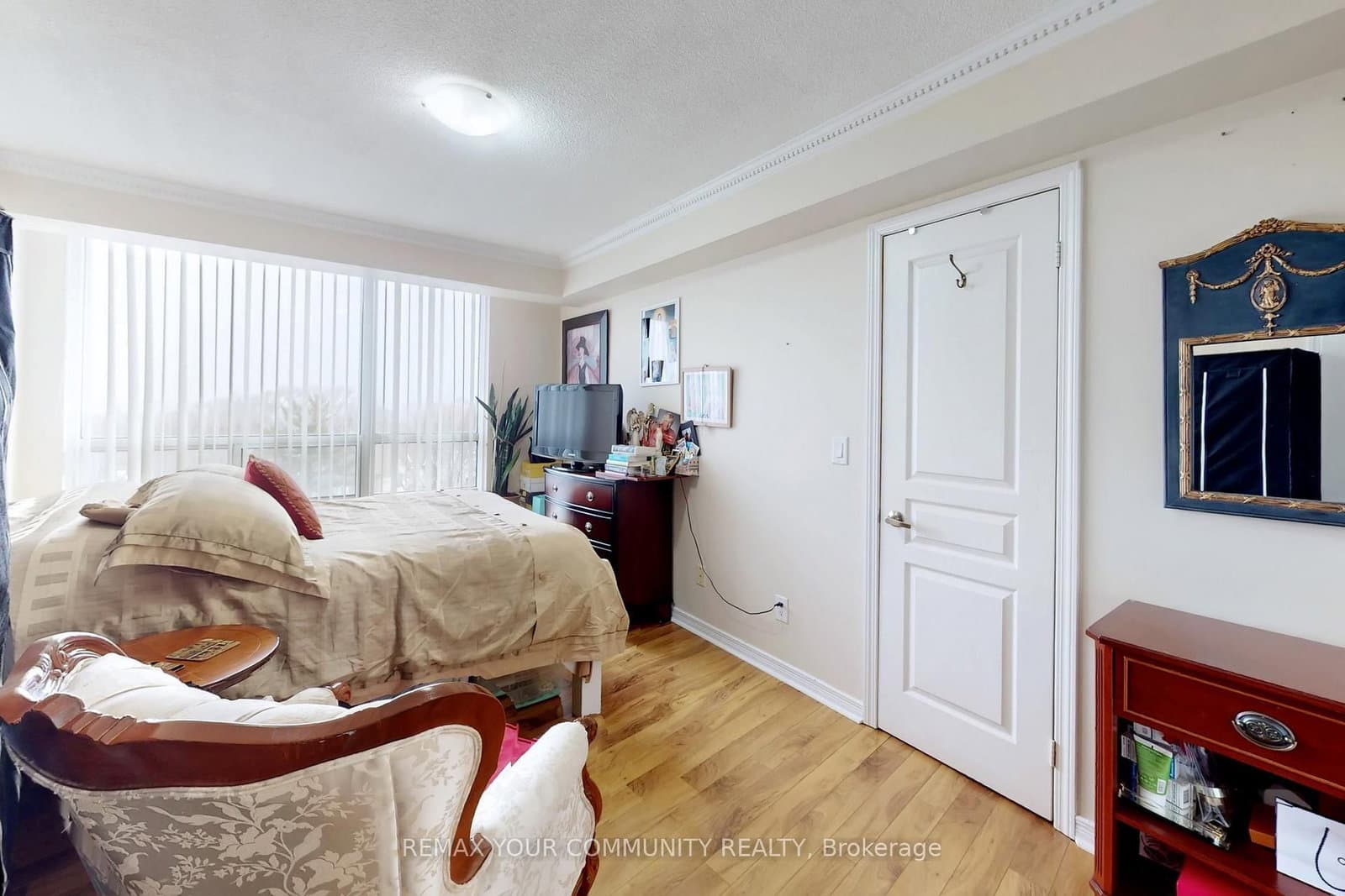 503 Beecroft Road, Unit 607 thumbnail 23