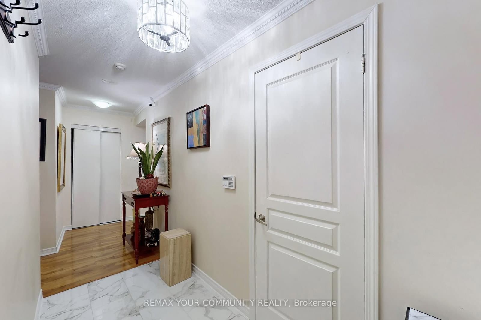 503 Beecroft Road, Unit 607 thumbnail 33