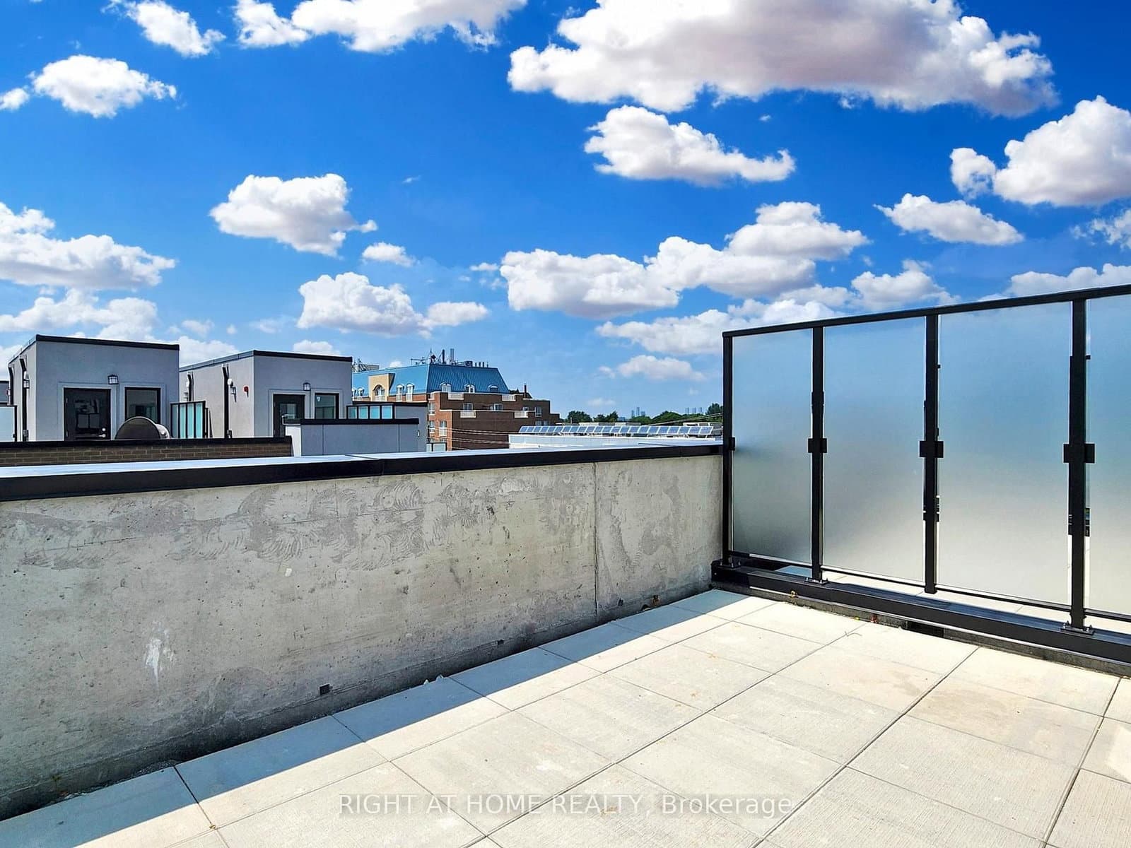 851 Sheppard Avenue W, Unit 30 thumbnail 29
