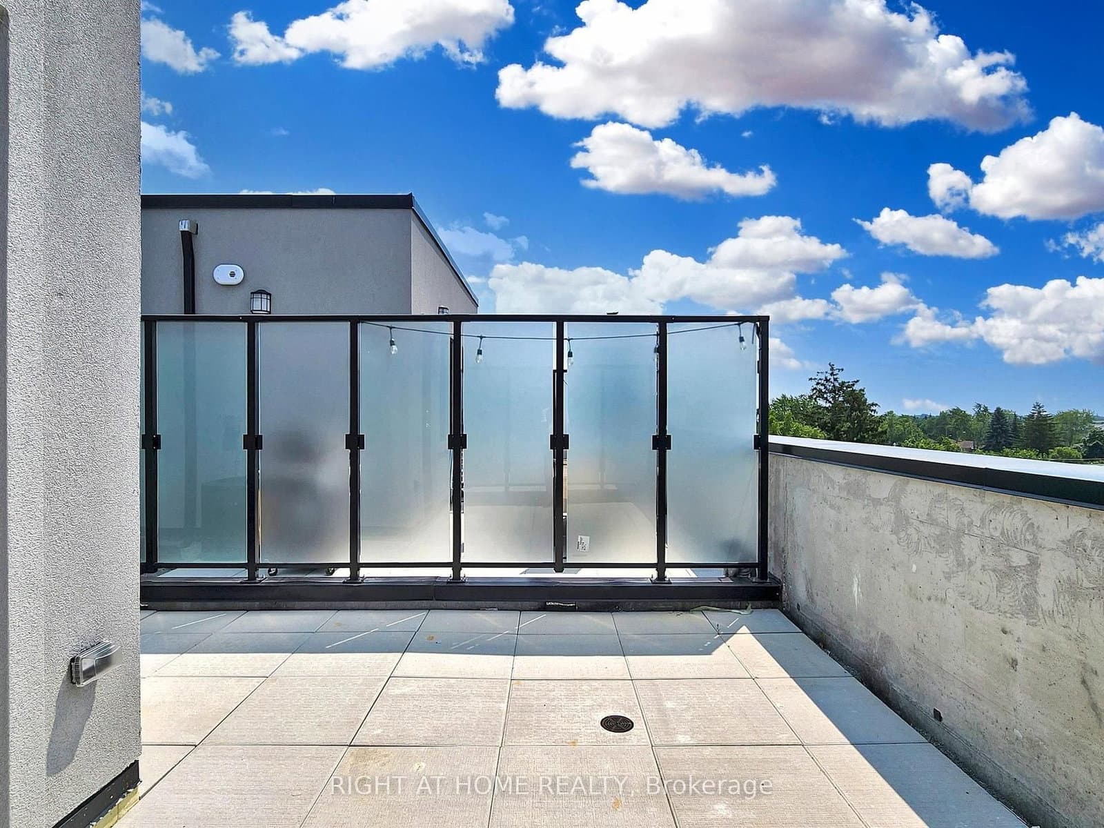 851 Sheppard Avenue W, Unit 30 thumbnail 30
