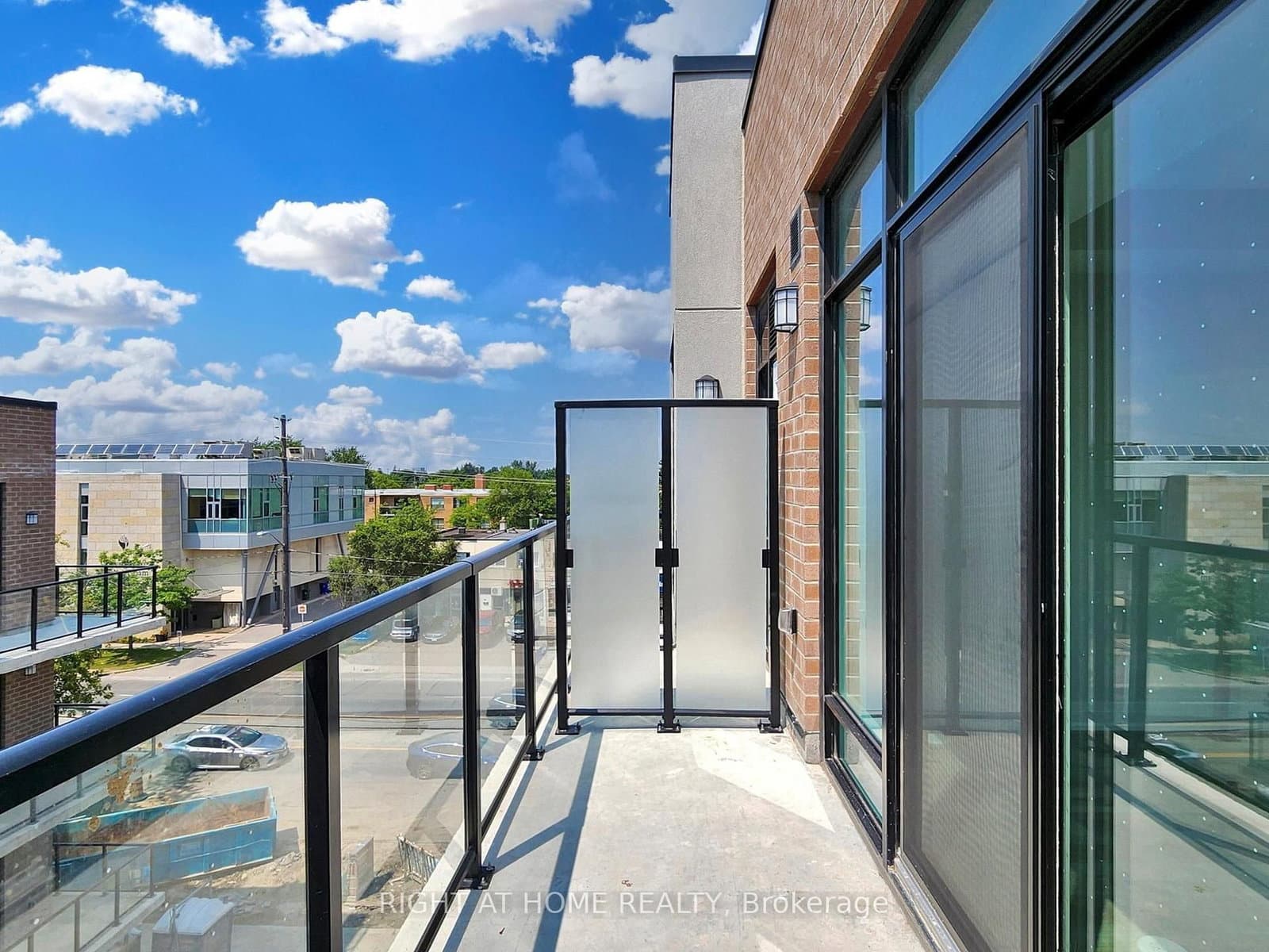 851 Sheppard Avenue W, Unit 30 thumbnail 32
