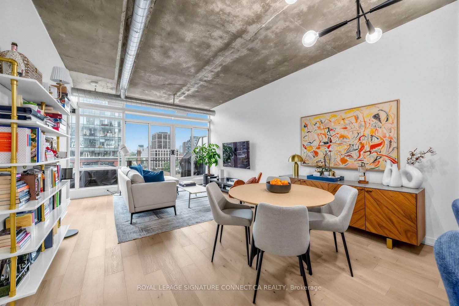 66 Portland Street, Unit PH806 thumbnail 10