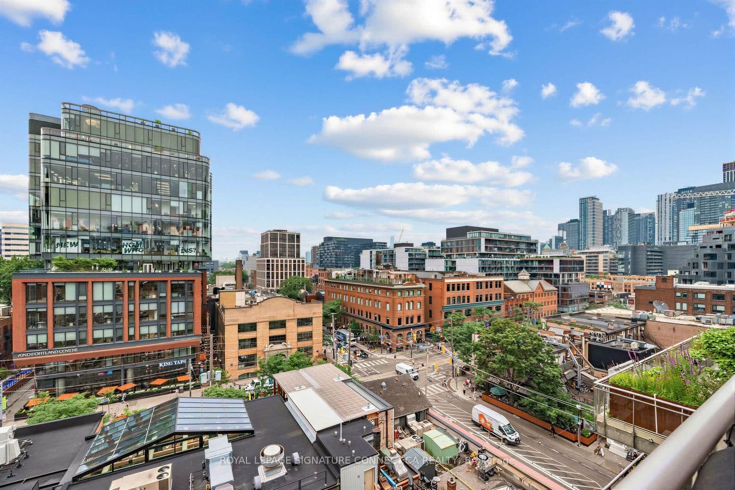 66 Portland Street, Unit PH806 thumbnail 23