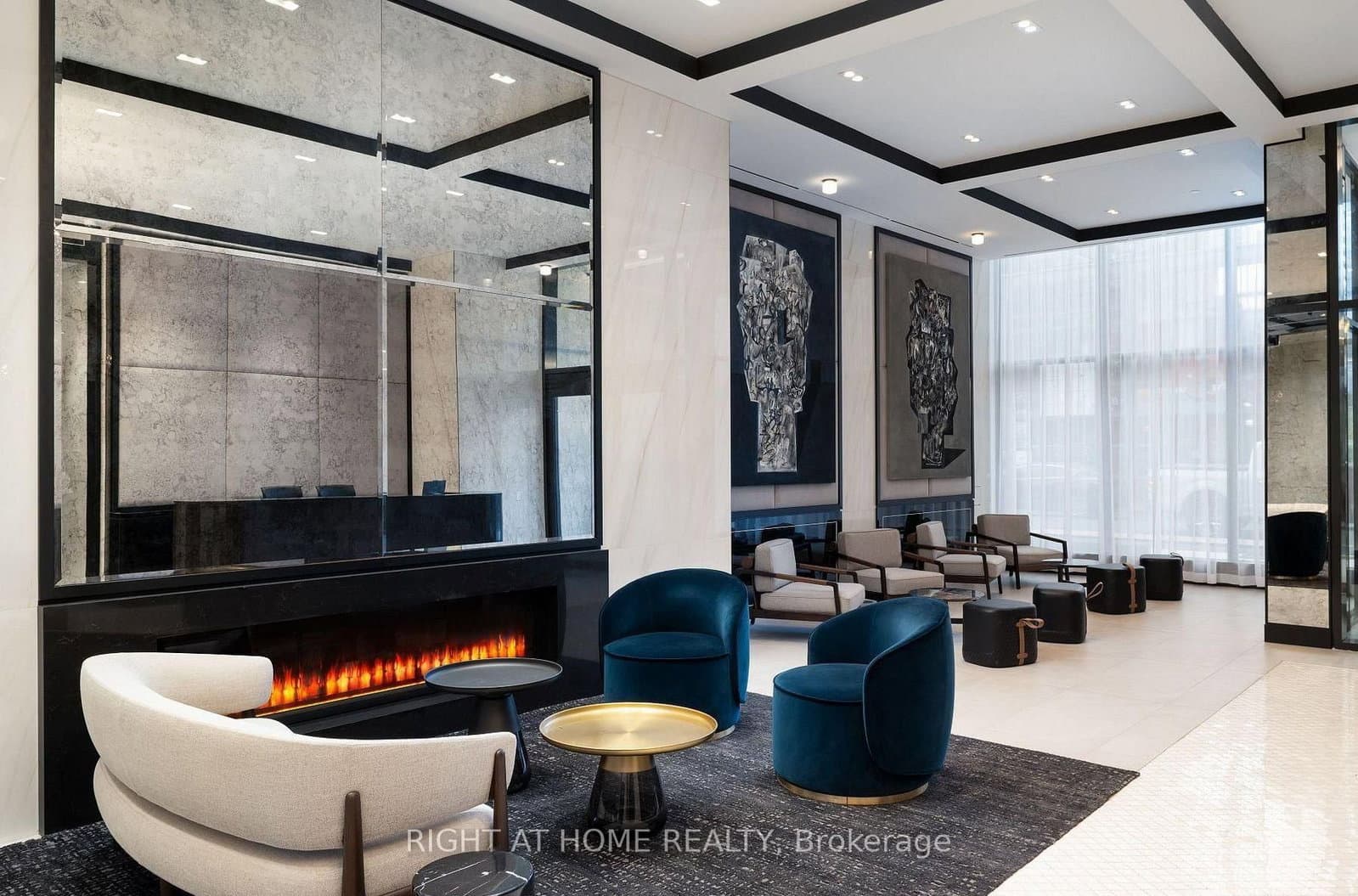 8 Wellesley Street W, Unit 5205 thumbnail 3