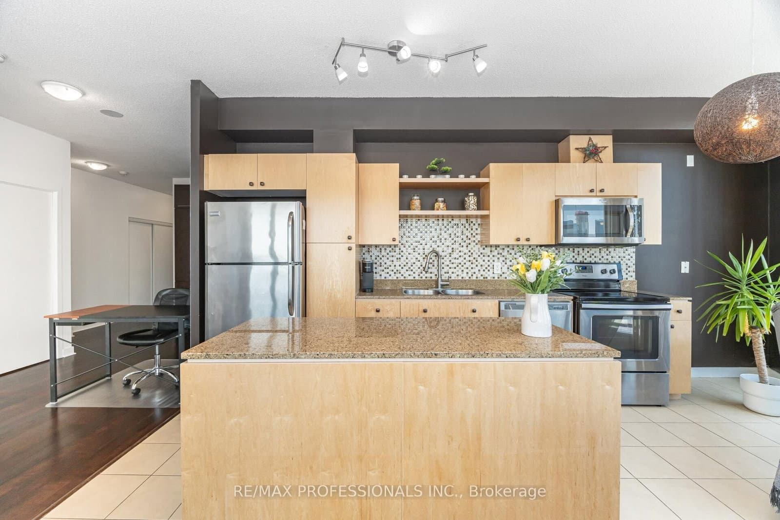 361 Front Street W, Unit 3303 thumbnail 13