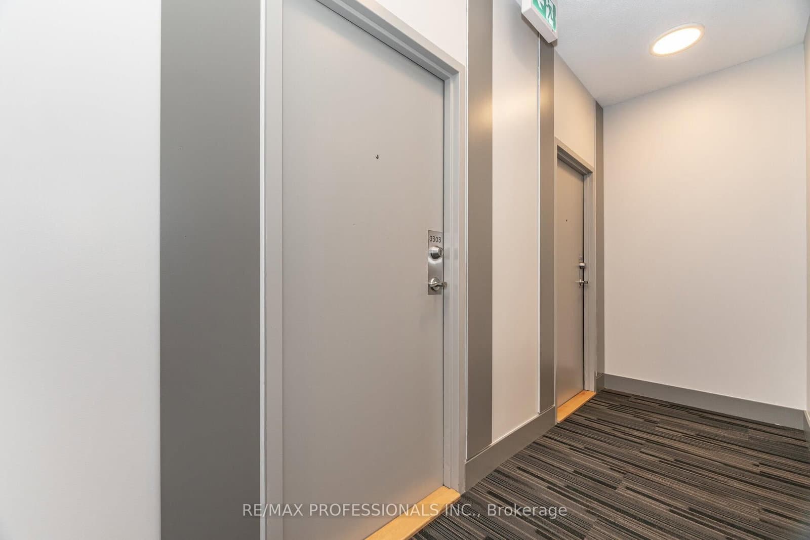 361 Front Street W, Unit 3303 thumbnail 4