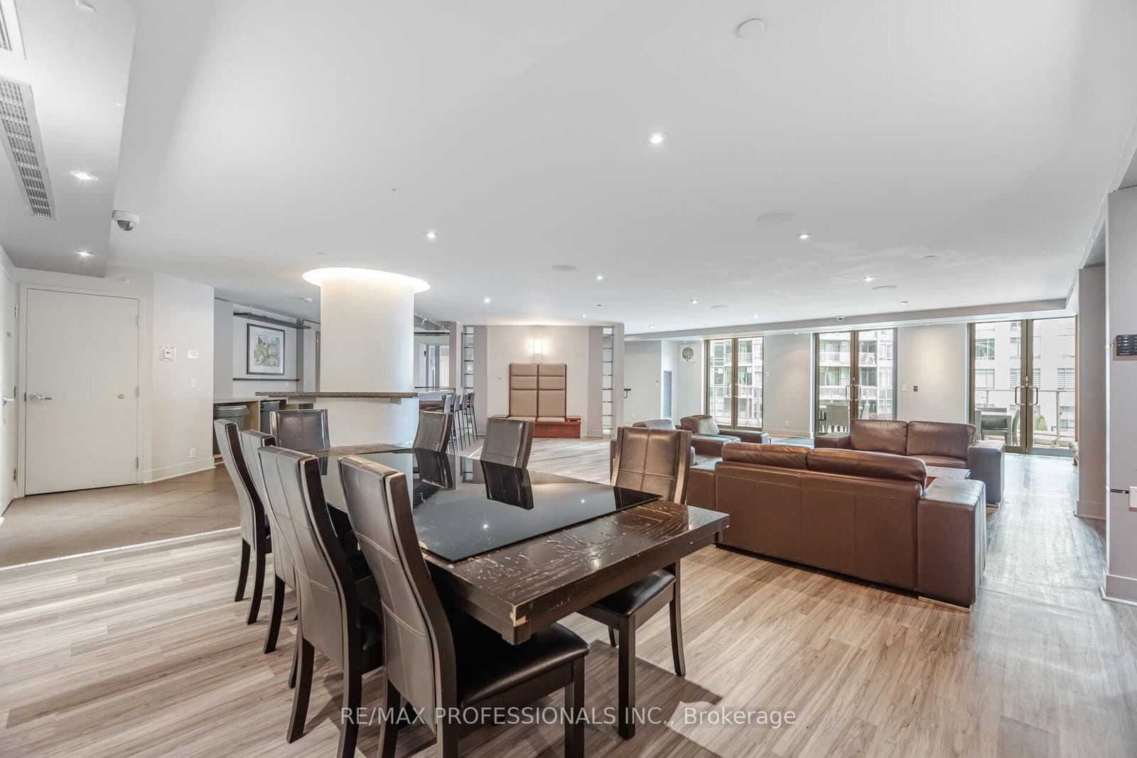 361 Front Street W, Unit 3303 thumbnail 41