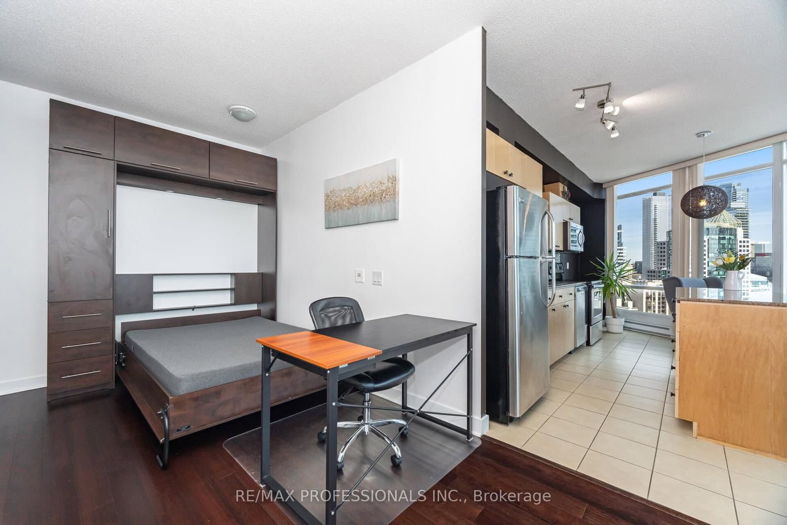 361 Front Street W, Unit 3303 thumbnail 9